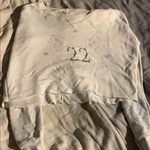 White long sleeve shirt